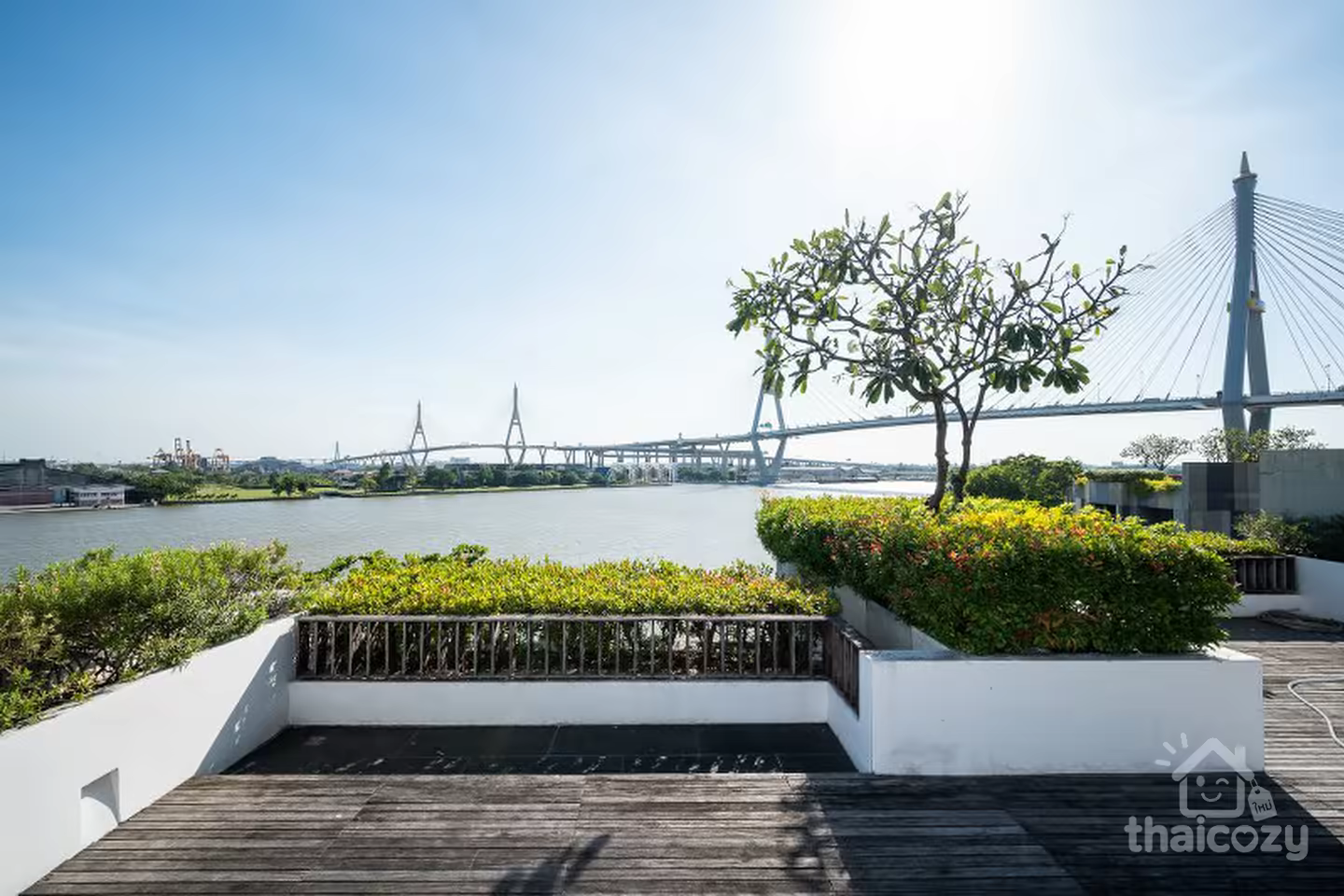 The Pano Rama 3 River View Condo photo 2