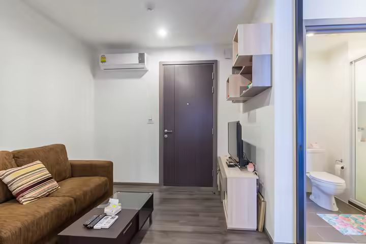 THE BASE Park East Sukhumvit 77 คอนโดสีเขียวพร้อมสิ่งอำนวยความสะดวกครบ