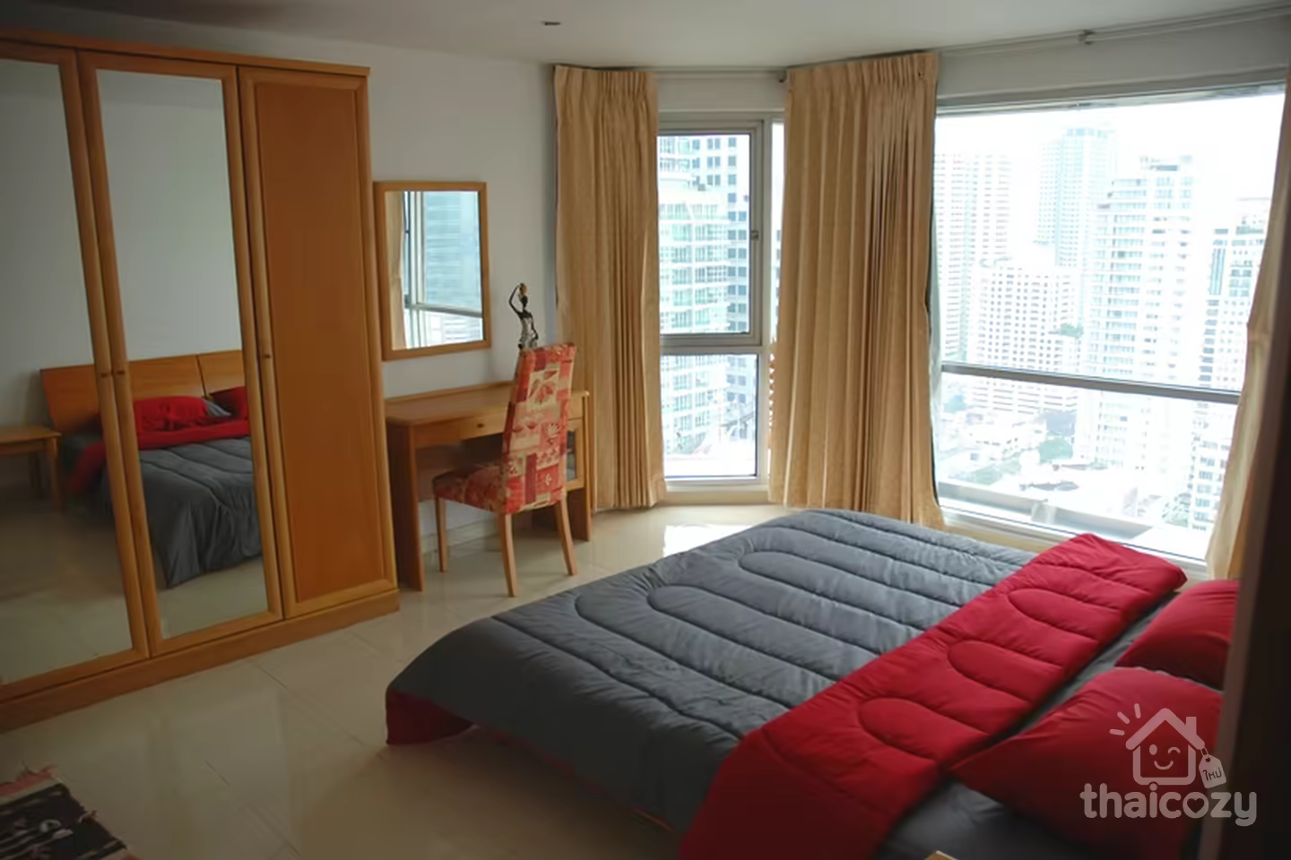 Condo near BTS Nana ,City view photo 2