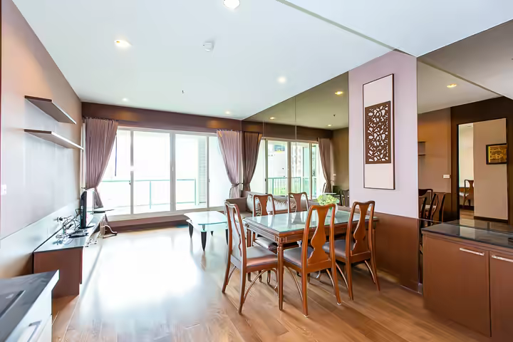 Luxury condo near Central Chidlom