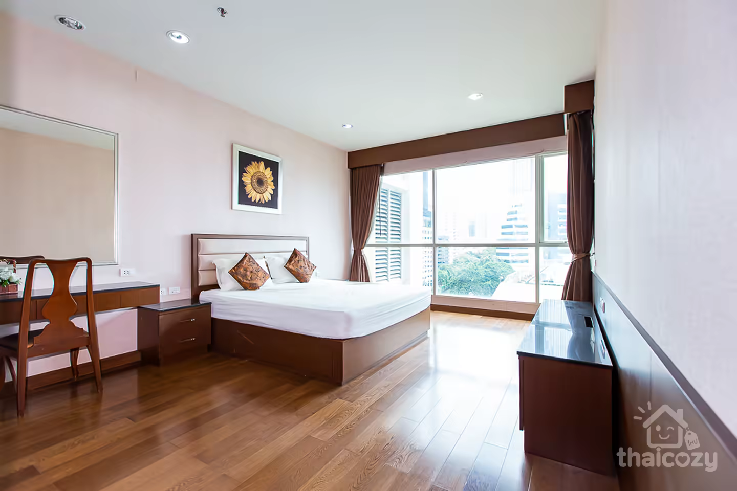 Luxury condo near Central Chidlom photo 2