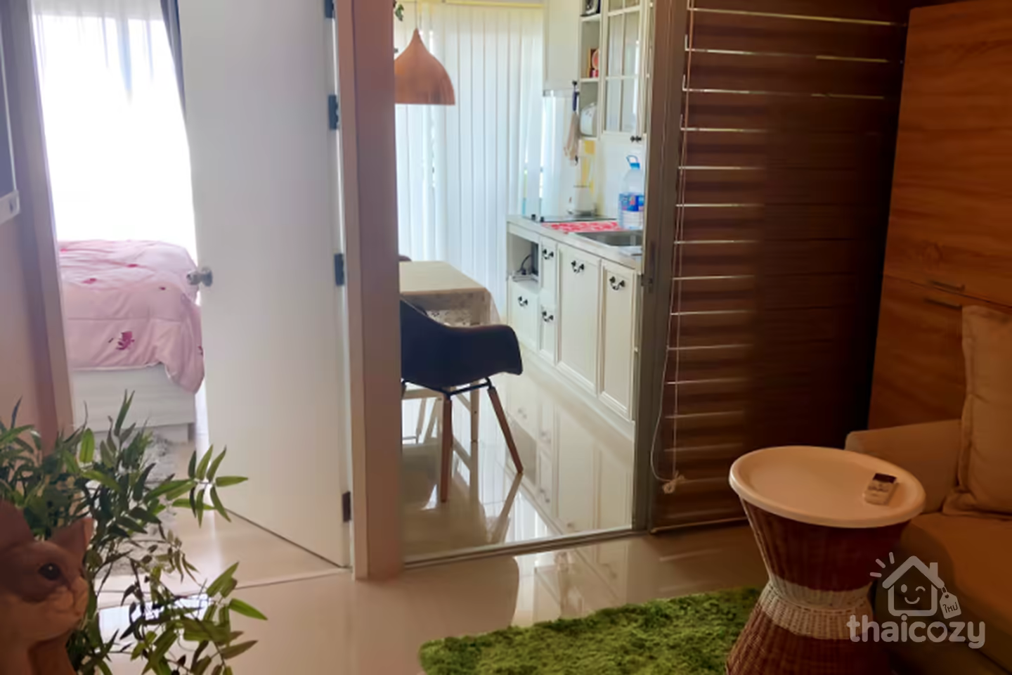 Condo For SALE with one bedroom near BTS Phrakanong station and expressway photo 1