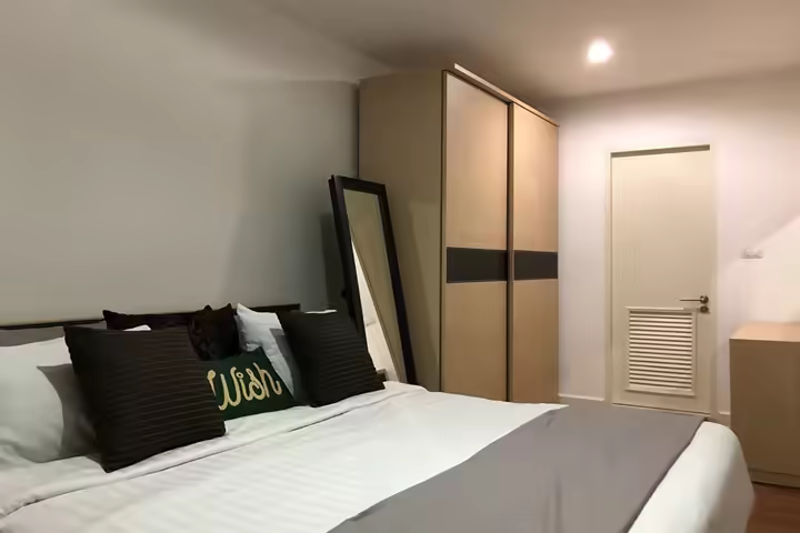 The Clover Thonglor 18 – Renovated 1-Bed Condo