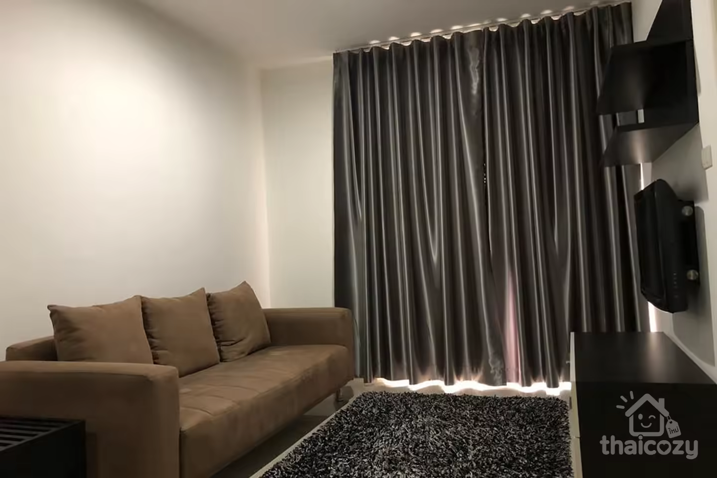 The Clover Thonglor 18 – Renovated 1-Bed Condo photo 2