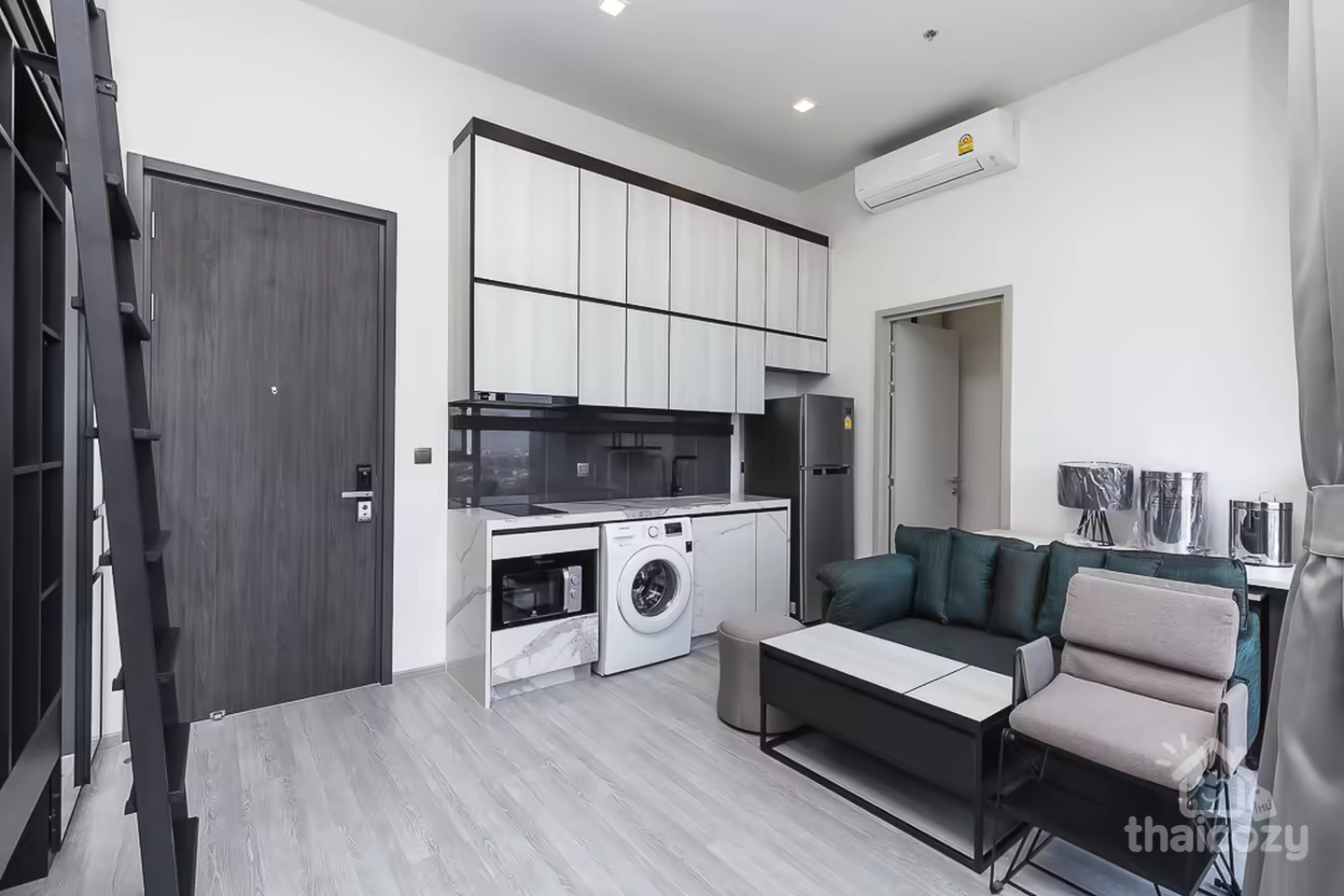 THE LINE Sukhumvit 101 Stylish 1BR Condo photo 1