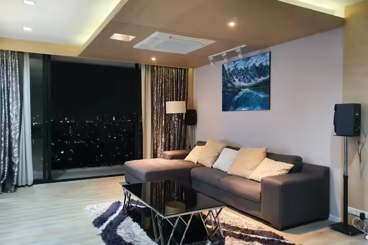 High-end condominium on Ladprao Road