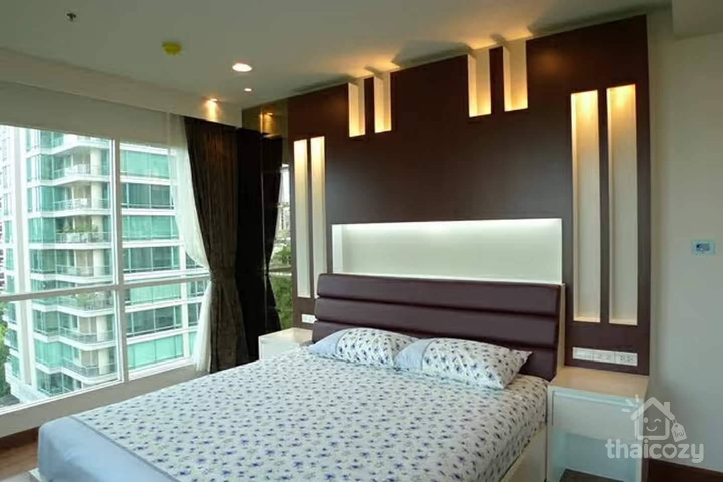 Luxury condo near Central Chidlom photo 2