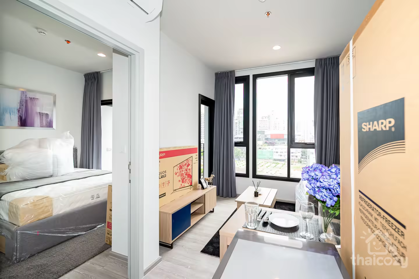 With a location surrounded by the most desired lifestyle destinations, whether your greatest wish is to eat, drink, party or have the freedom to move about effortlessly photo 1