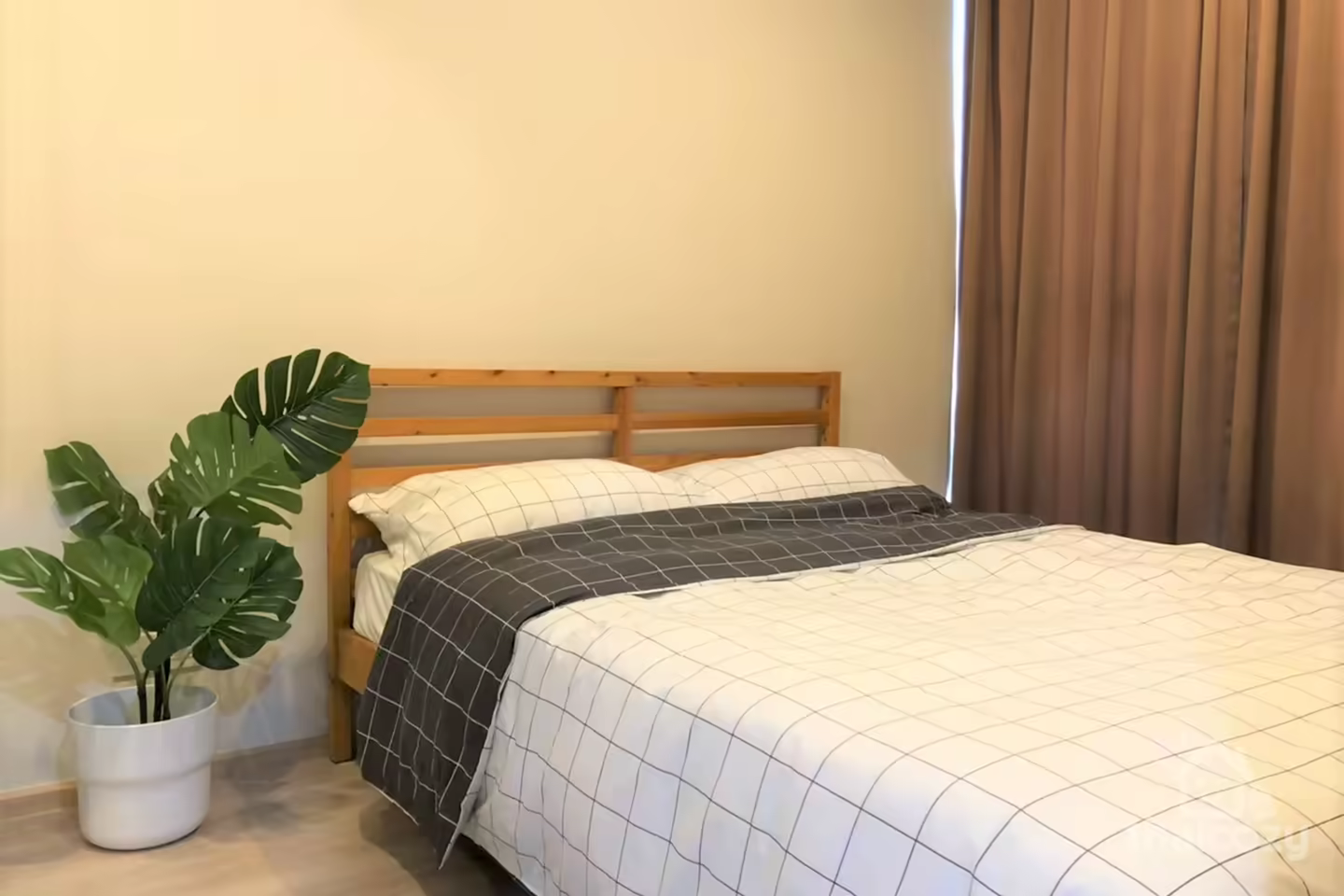 Condo for sale, close to MRT Thailand Cultural Centre Station photo 2