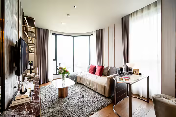 Ideo Q Sukhumvit 36, Nice condo 450 m to BTS Thong Lo