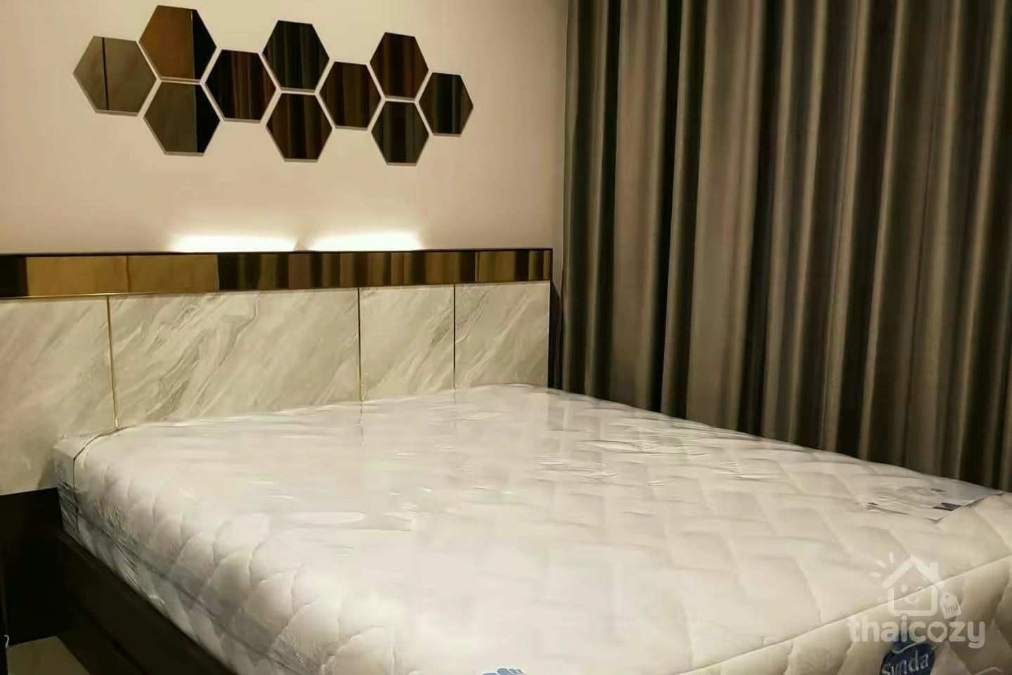 The Politan Rive. Fully furnished room and Fully equipped electrical appliances photo 2