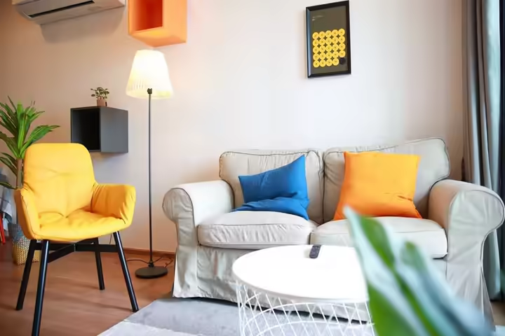 Condo for rent , 2 Br unit , only 800 metres away from BTS Chidlom station.