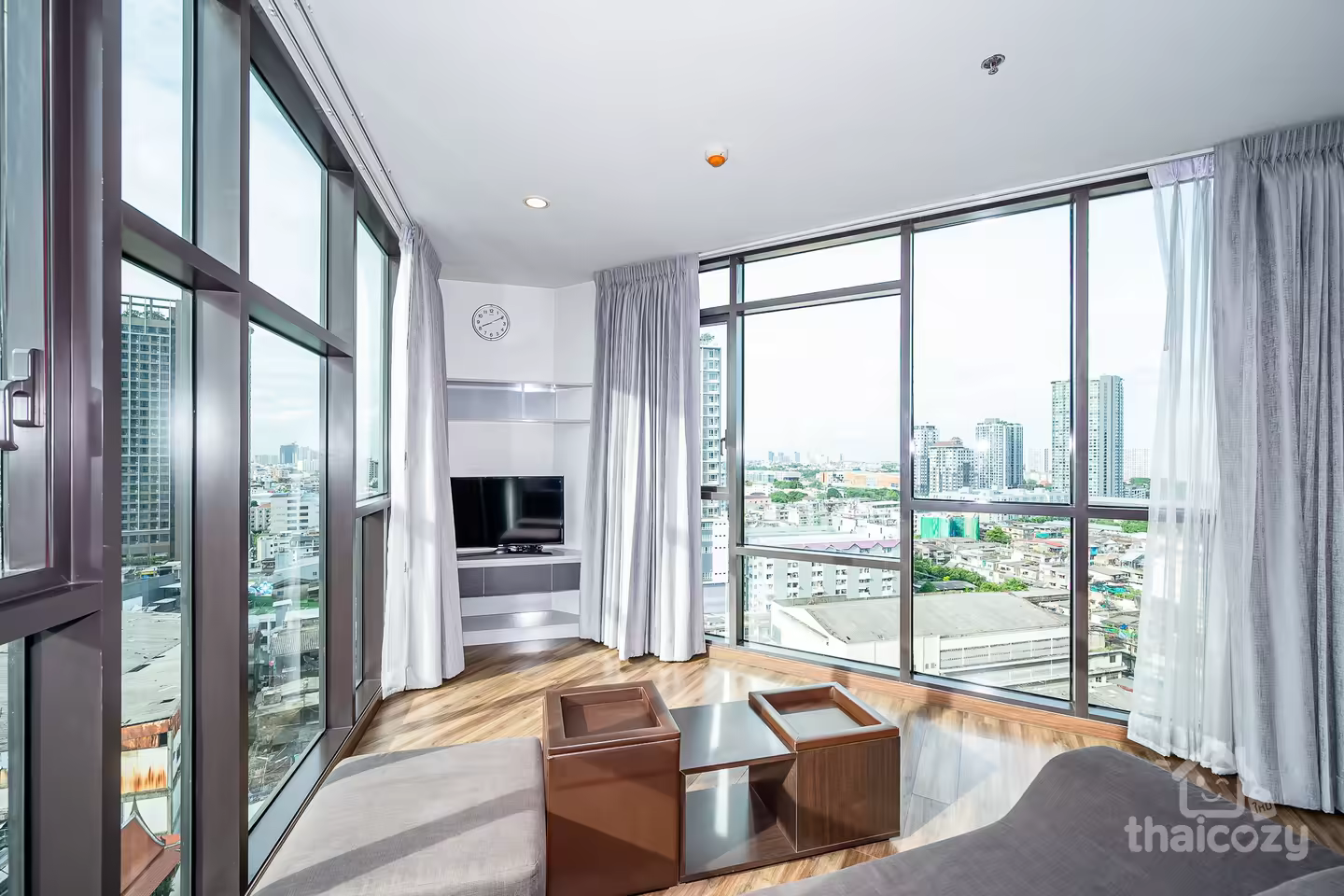 Condo near BTS PhraKhanong full function photo 1