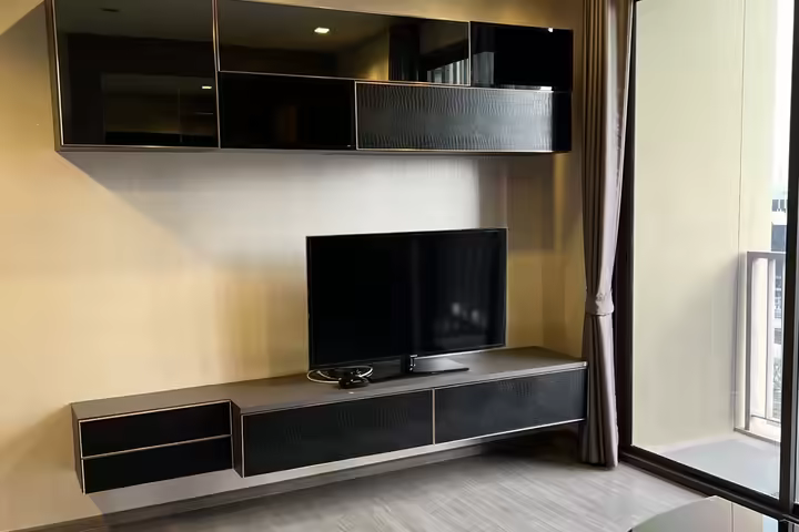 One Bedroom and One bathroom in NYE by Sansiri
