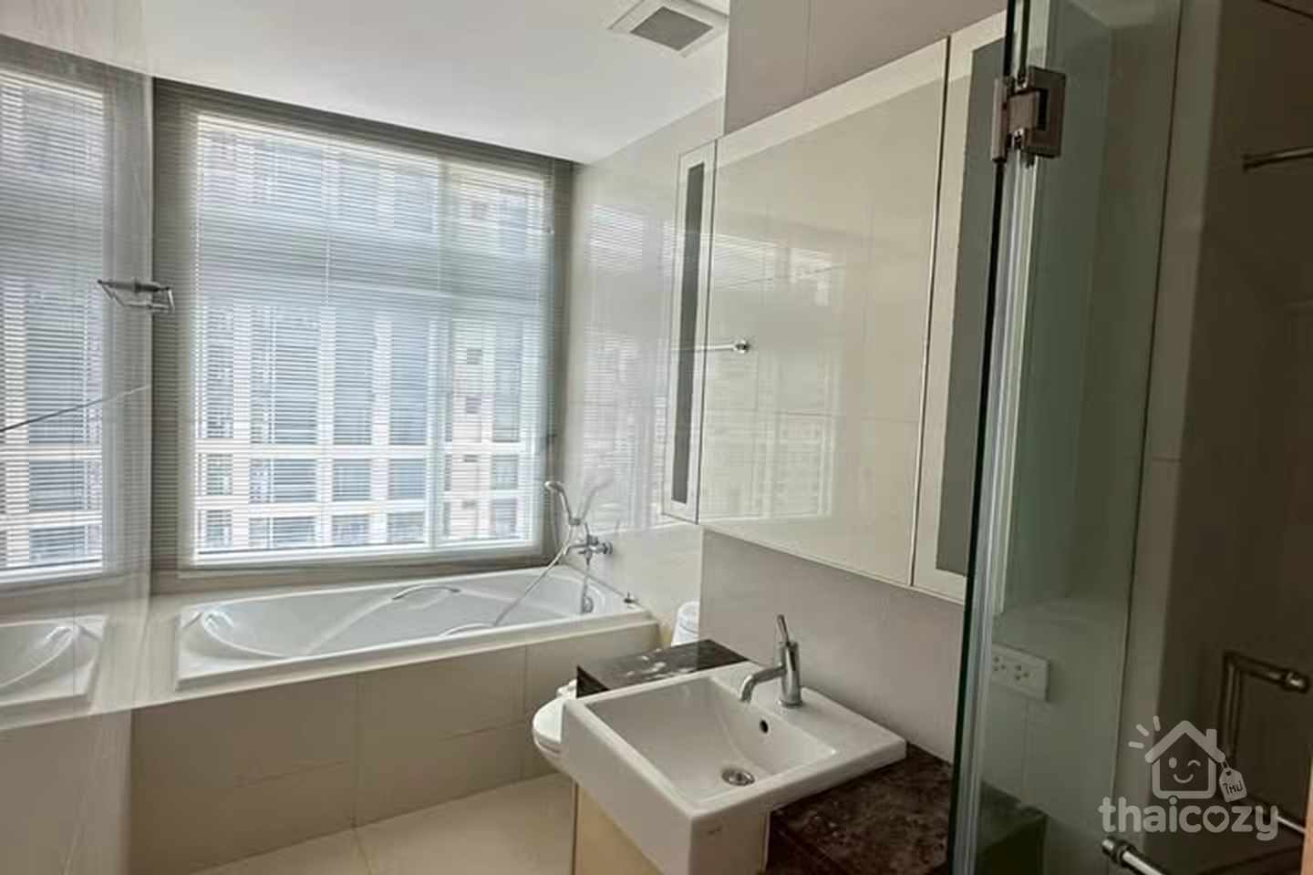 39 by Sansiri ワンベッドルーム 56m2 賃貸 photo 1