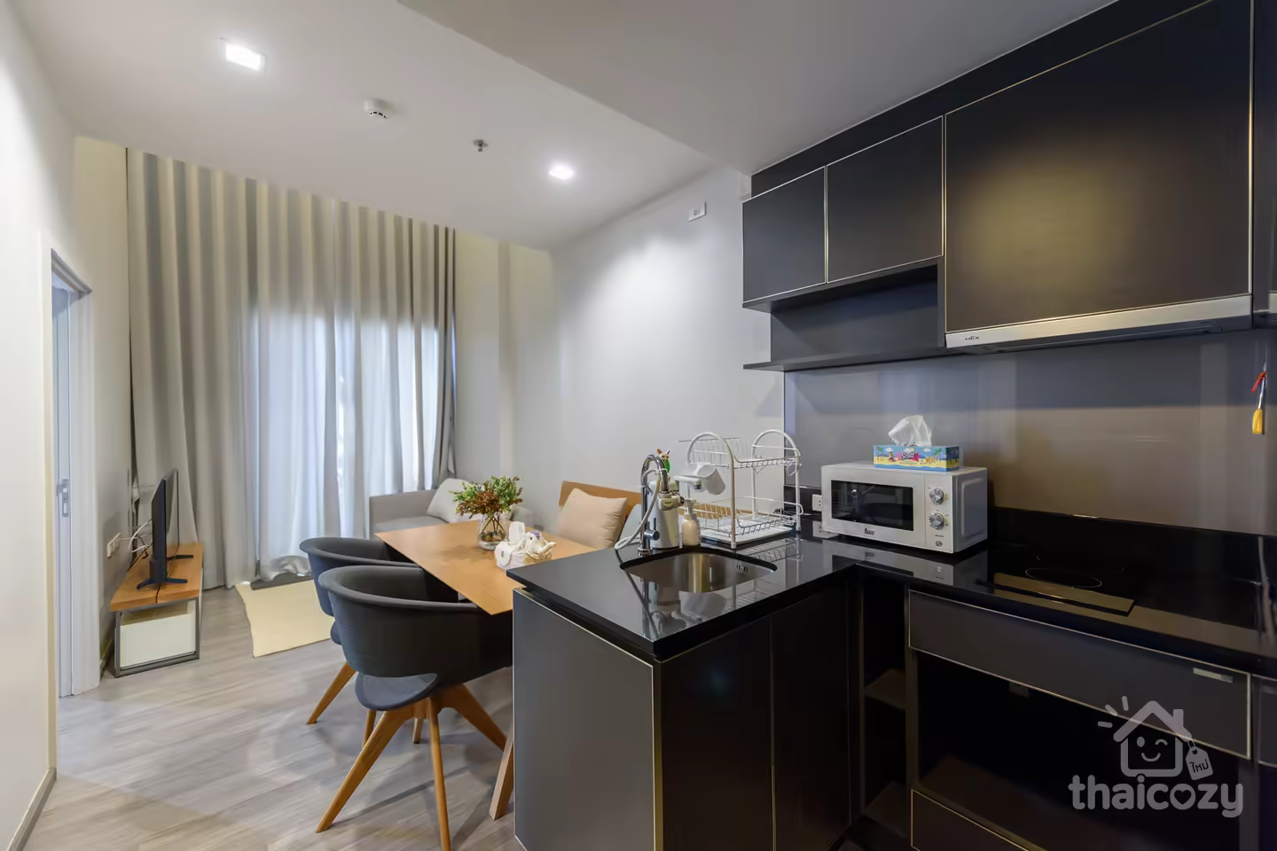 River view condo near BTS Wongwienyai photo 2