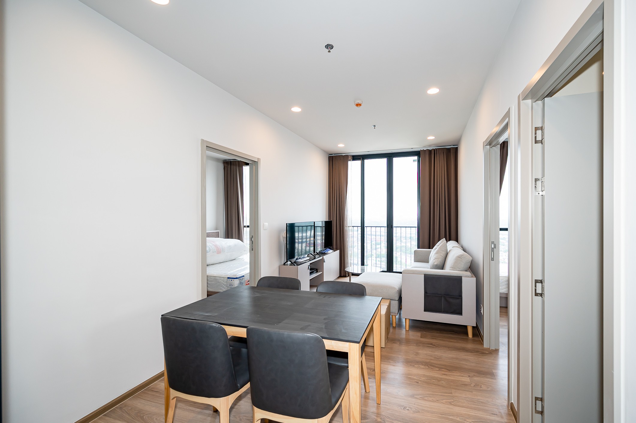 Located at the epicenter of a great communication network and a plenitude of lifestyle areas photo 1