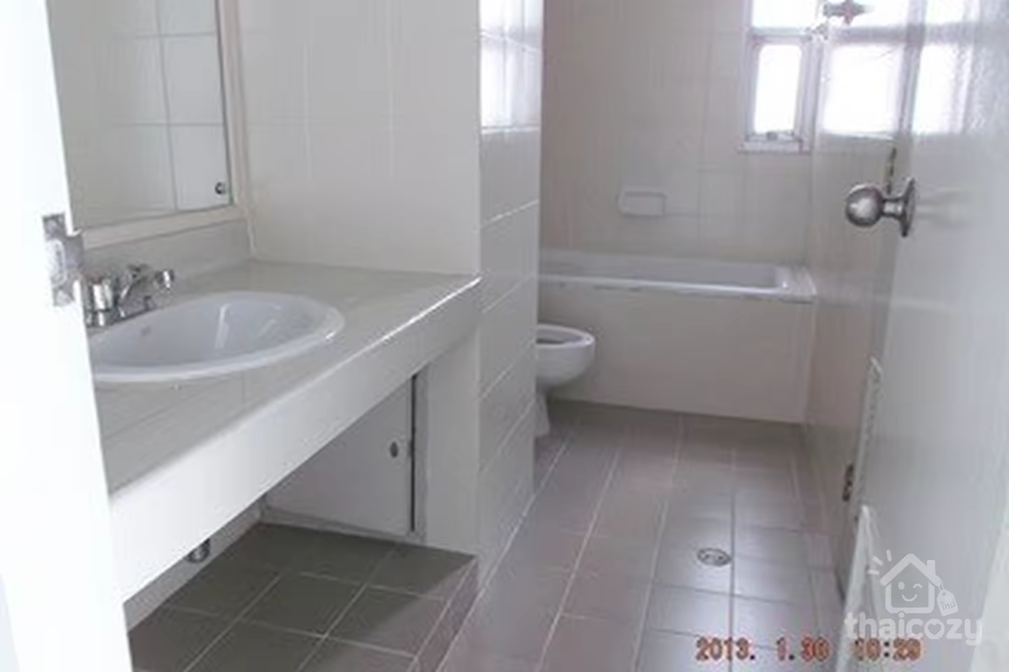 Bangna Residence near BTS bangna 700 M. photo 1
