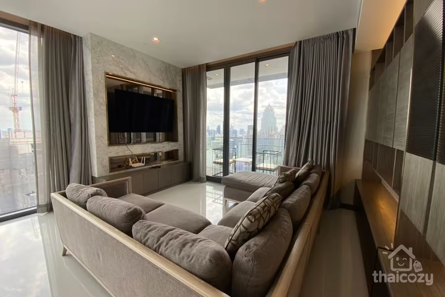 Q Sukhumvit is exceptionally located in the most prime location in the heart of Bangkok photo 1