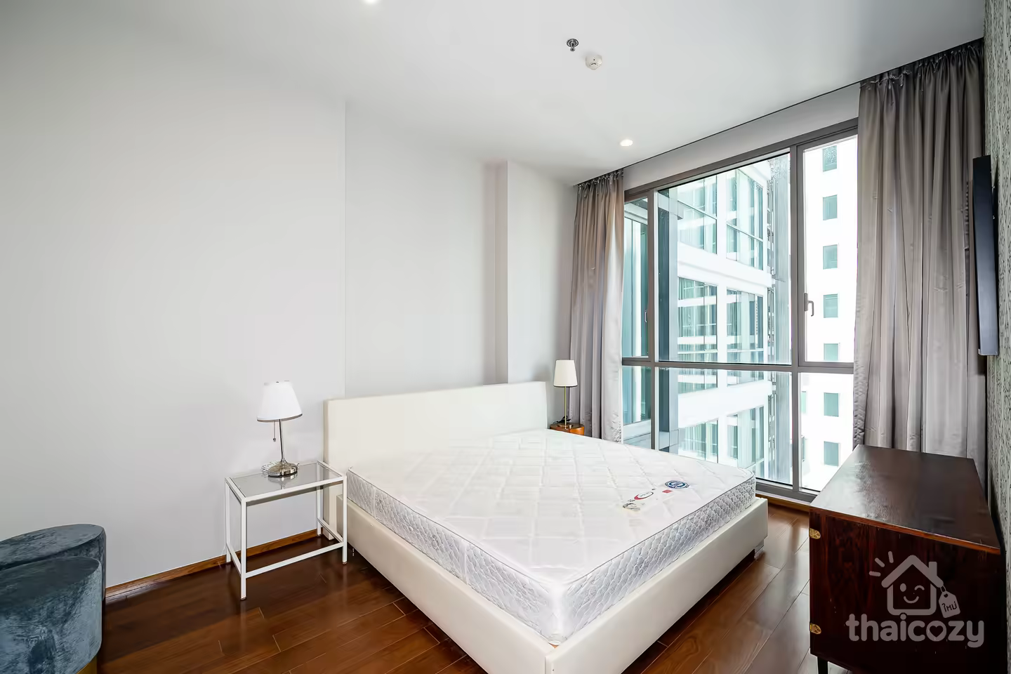 Quattro by Sansiri condominium on Thong Lo, ready to rent 1 bedroom unit photo 2