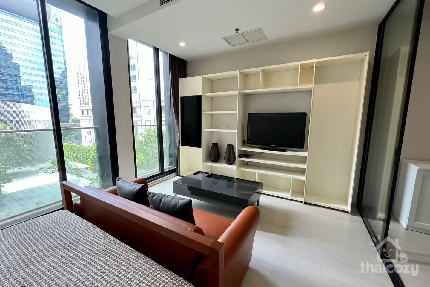 Ultra luxury, 1 step to BTS Ploen Chit photo 1