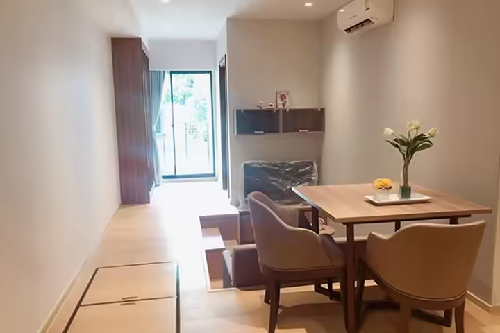 Runesu Thonglor 5 Luxury condo, Japanese style