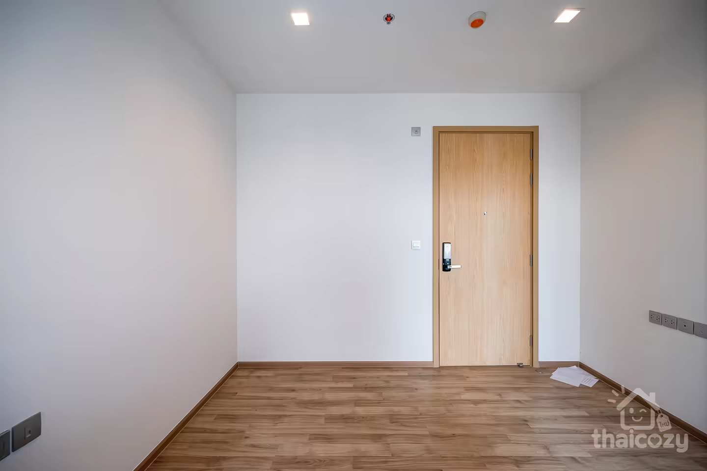 panoramic city view unit with special price! near BTS Mochit and Grand Jatujak park photo 2