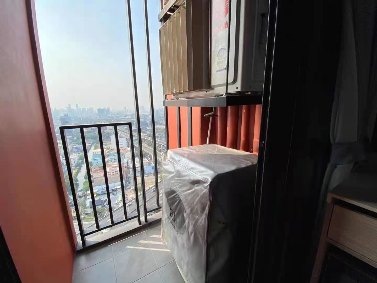 The BASE Garden Rama 9 , Condo only 5 minutes away from the lifestyle destination of Thonglor and Ekamai photo 1