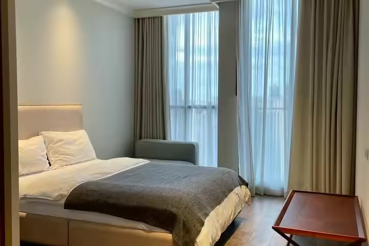 Penthouse Noble Ploenchit 3 ห้องนอน ให้เช่า