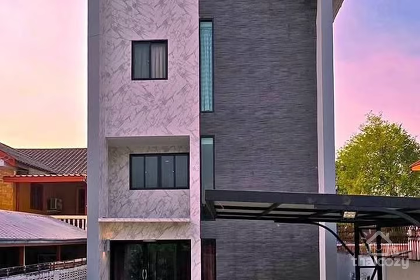 บ้านเดี่ยว 4 ห้องนอน 275 ตร.ม. ให้เช่า นวมินทร์ photo 2