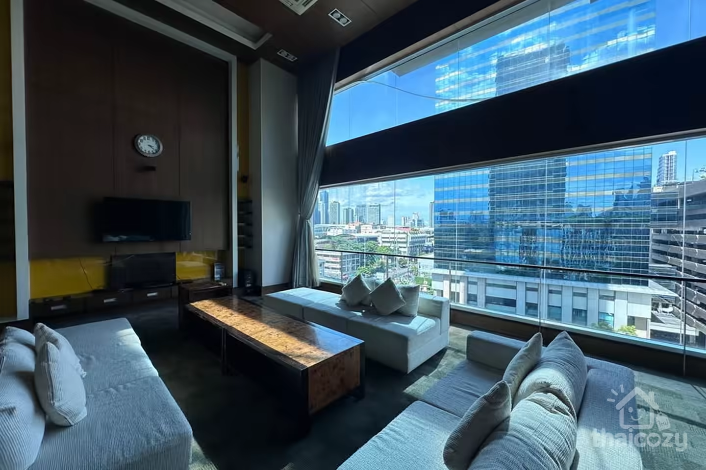 Circle Condo 78平米20楼出租 photo 1