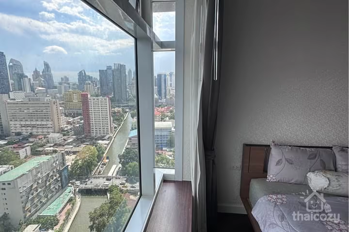 Circle Condo 78平米20楼出租 photo 2