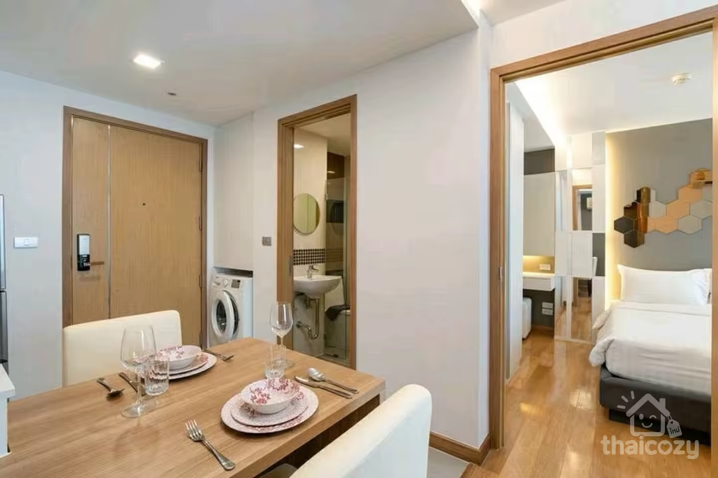 Interlux Sukhumvit 13 Condo Rent 18,000 photo 2