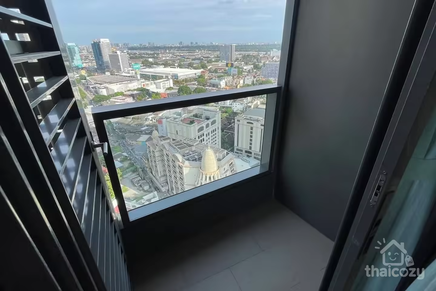 The Lumpini 24 23楼河景两卧两卫 photo 2