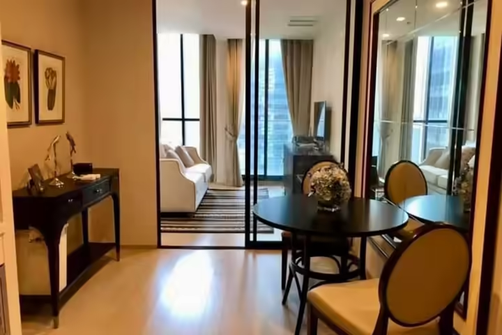 ให้เช่า Noble Ploenchit 1 ห้องนอน 50 ตร.ม. ชั้น 19