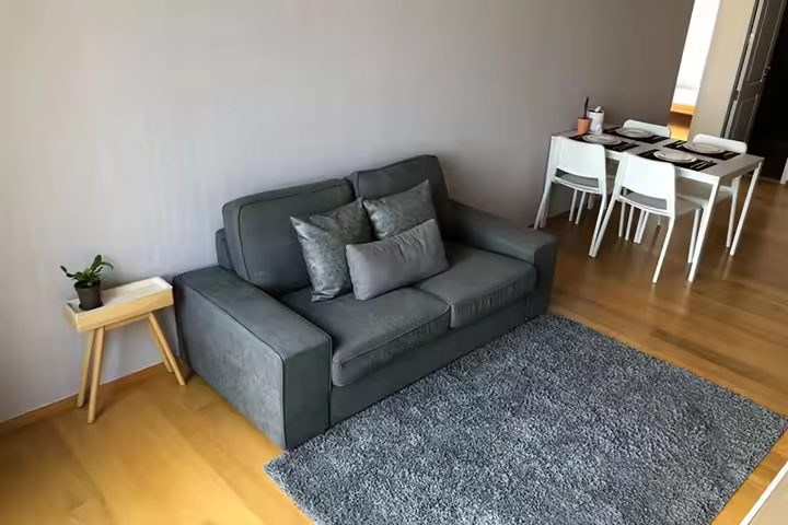 One bedroom on the the great located on Surasak Road of central business districts