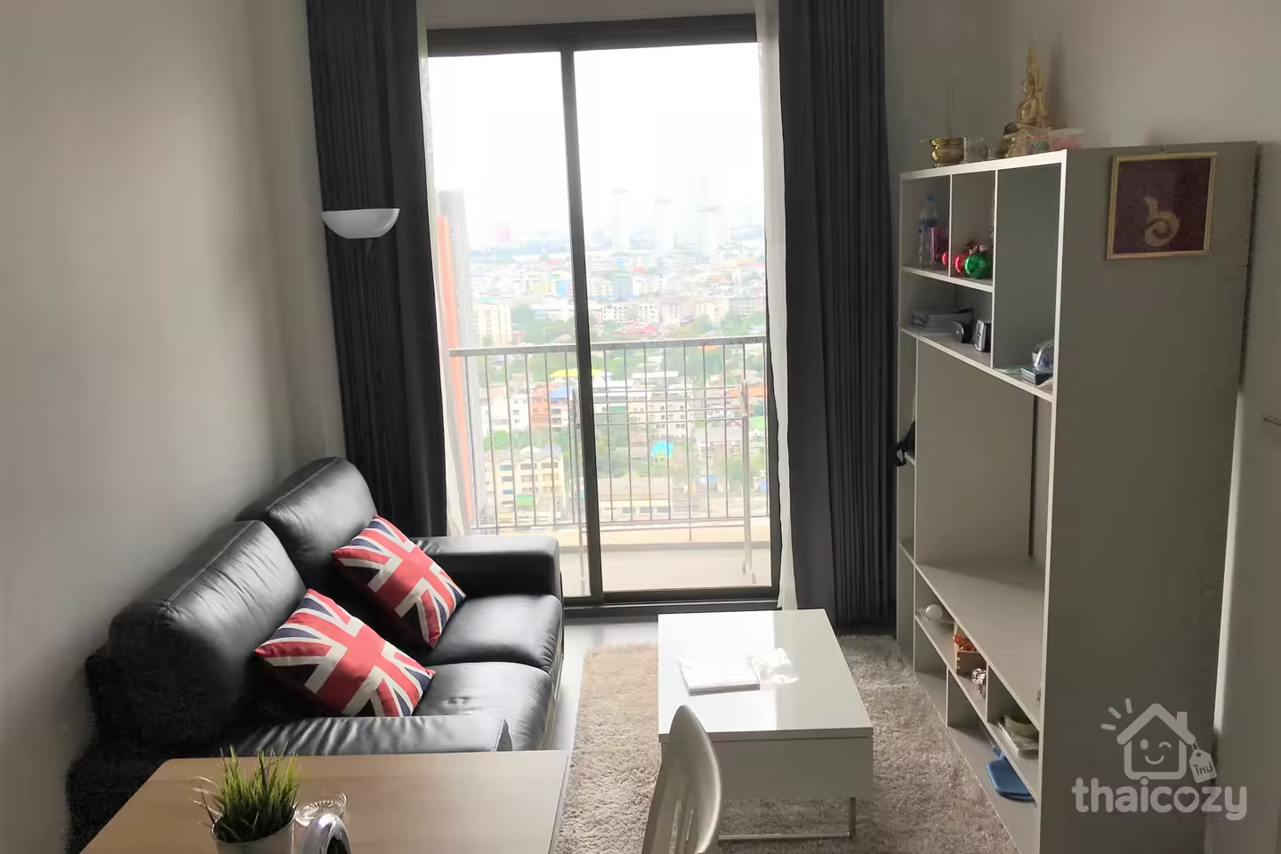 River view condo near BTS Wongwienyai photo 1