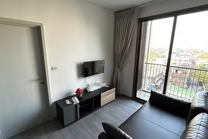 Condo Nye by Sansiri près de BTS Wongwienyai
