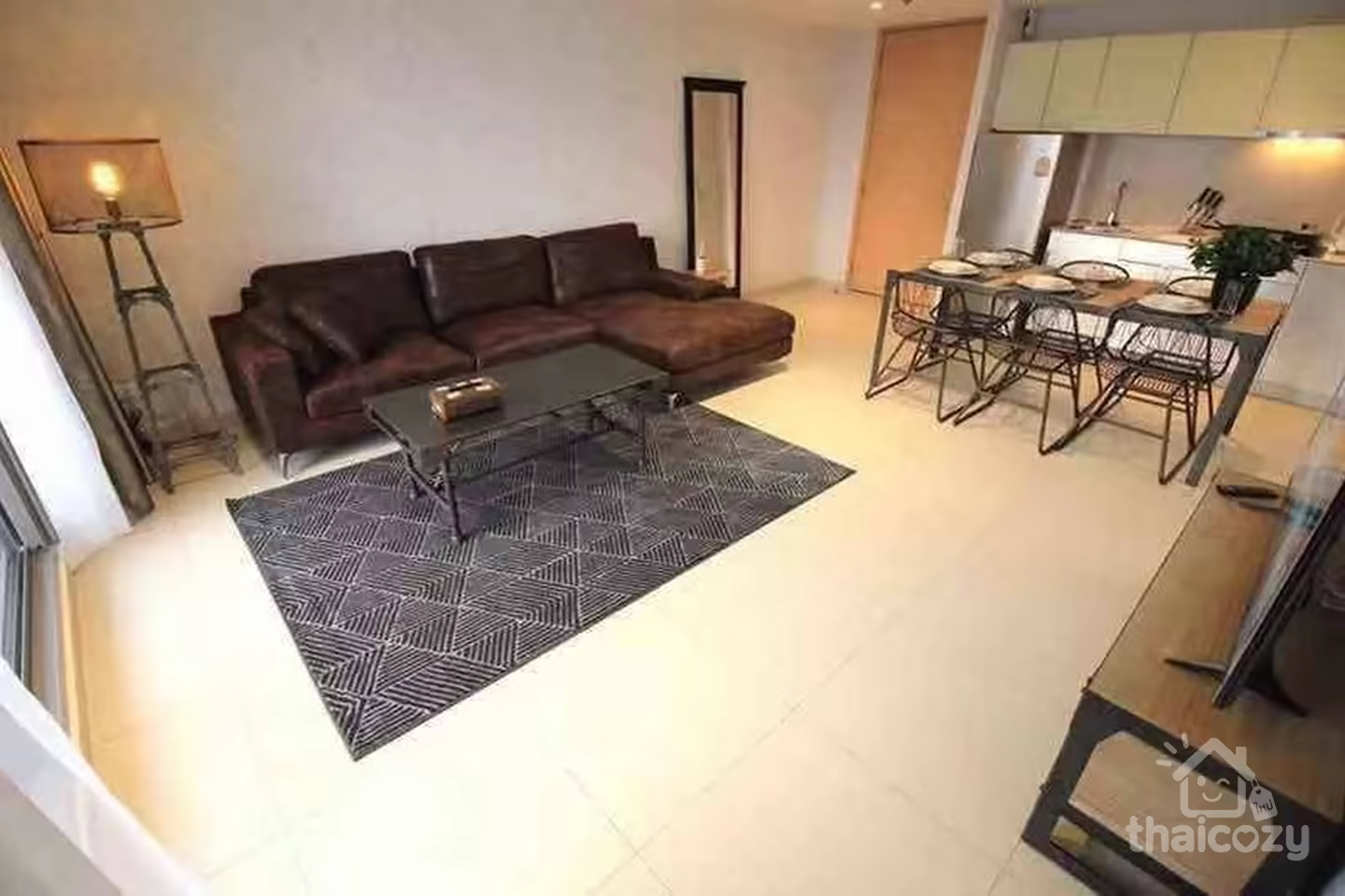 The Lofts Ekkamai ห้องนอนคู่ 2 ห้อง ทิศใต้ ติดโรงเรียน St. Andrews photo 1