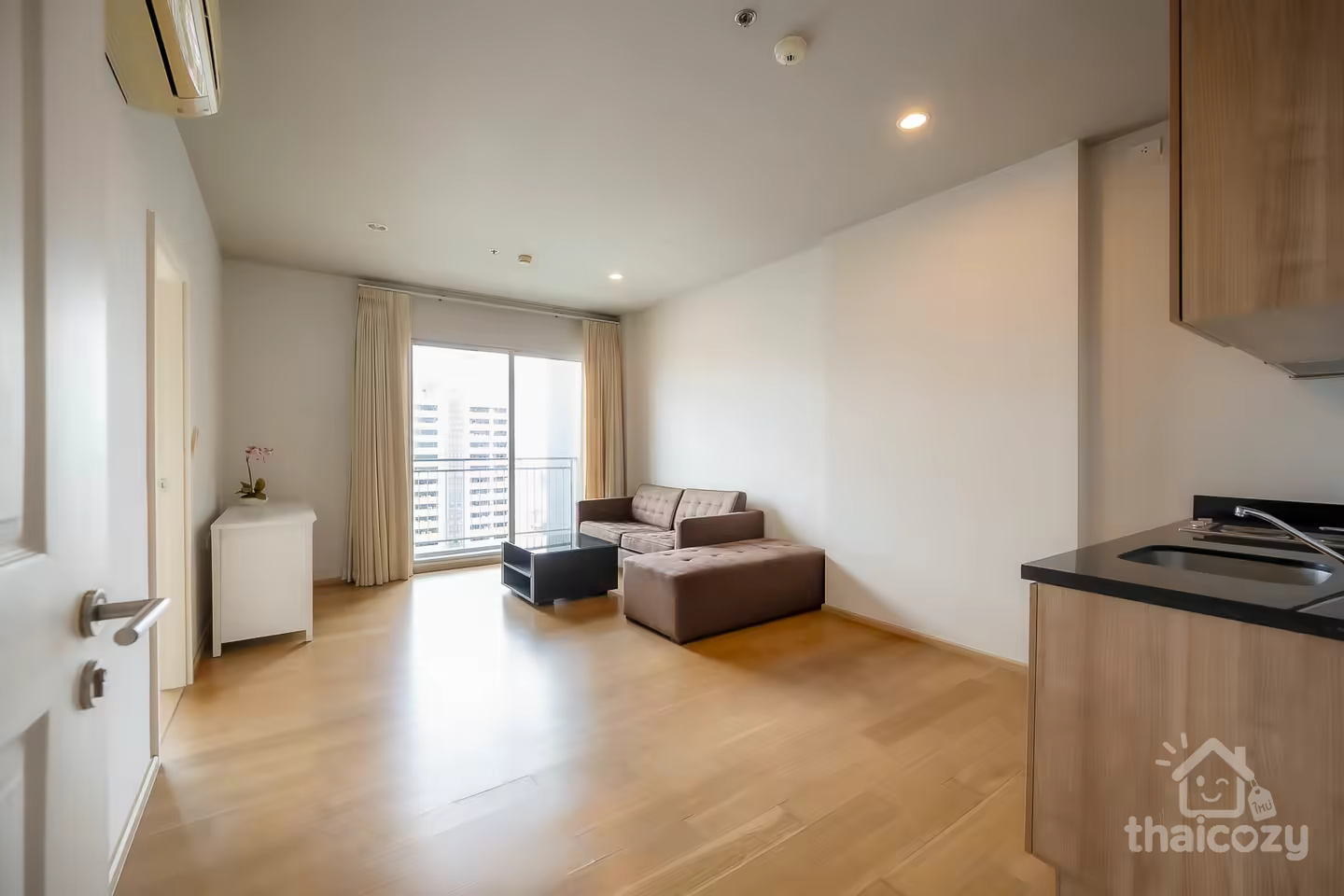 BTS駅近！便利なコンドミニアム photo 1