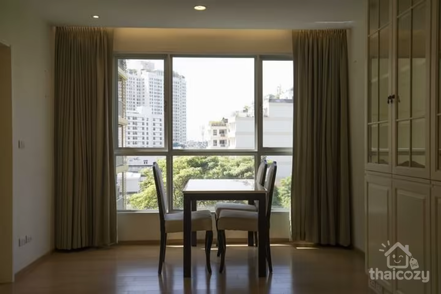 Hive Sukhumvit 65 低層コンド、スクンビットエリア中心 photo 1