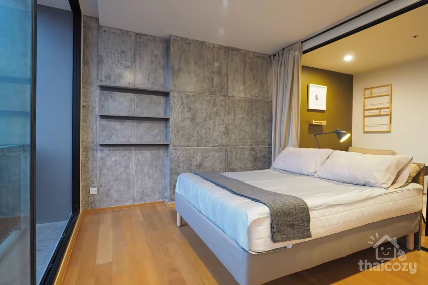 Noble Revo Silom Condo just 250 metres from BTS Surasak station photo 2