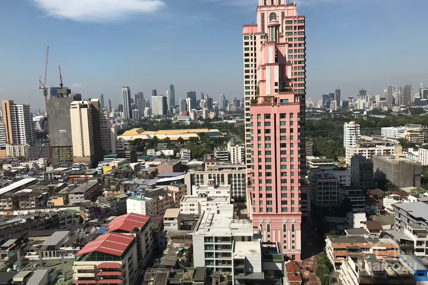 Park 24, luxury living in mid Sukhumvit 24. photo 2