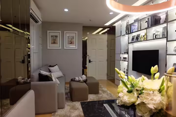 Life@Sukhumvit 65 คอนโดสูง 2 ห้องนอน 56 ตร.ม. ให้เช่า