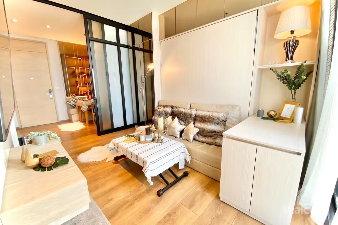 คอนโดสองห้องนอนใหญ่ Park 24 ใกล้ BTS พร้อมพงษ์ 600 ม. photo 1