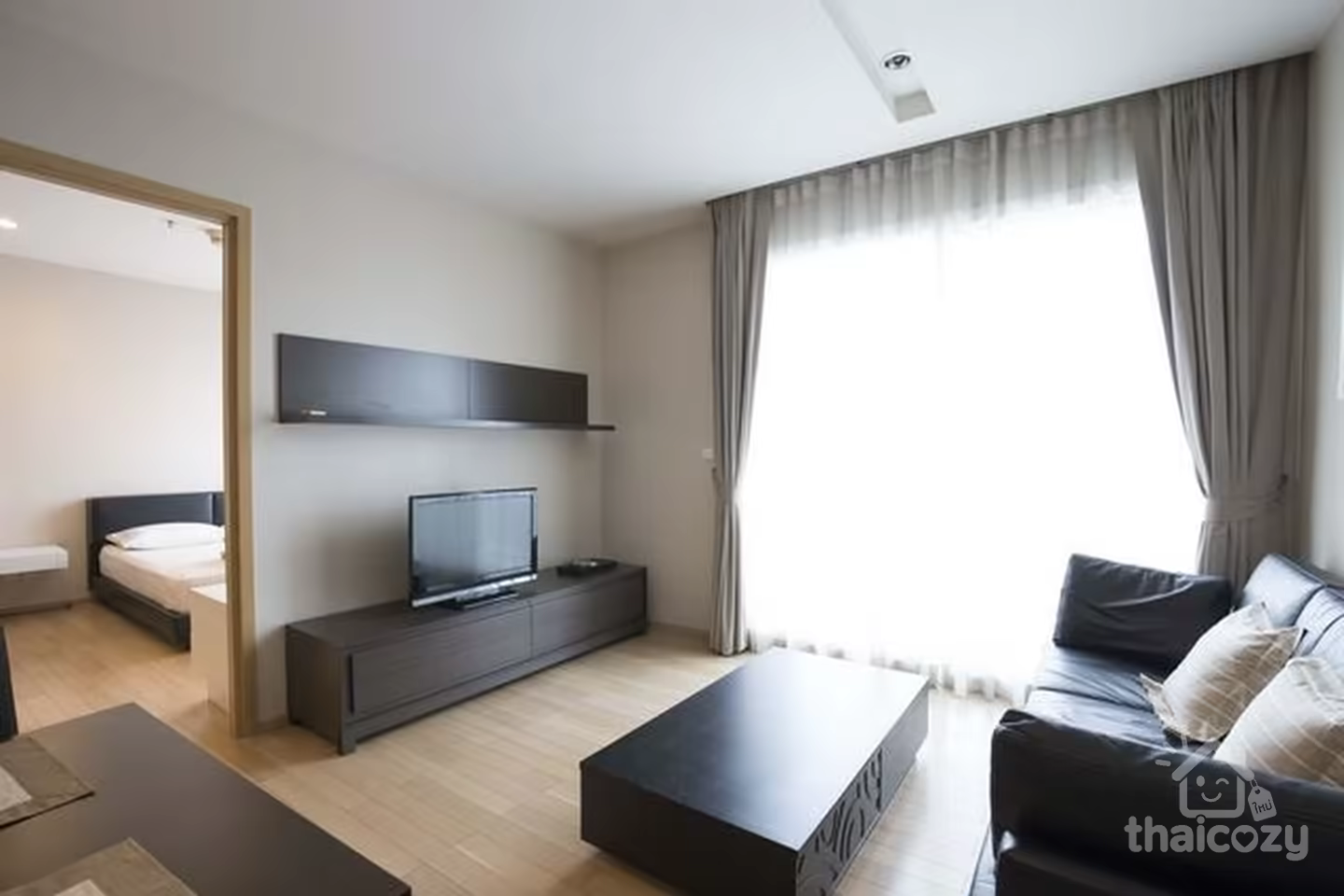 Redecorated room 3 minutes BTS Thonglor photo 2