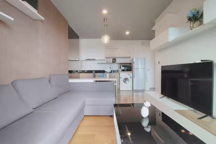 Blocs 77 : condo 1 chambre meublé à Vadhana