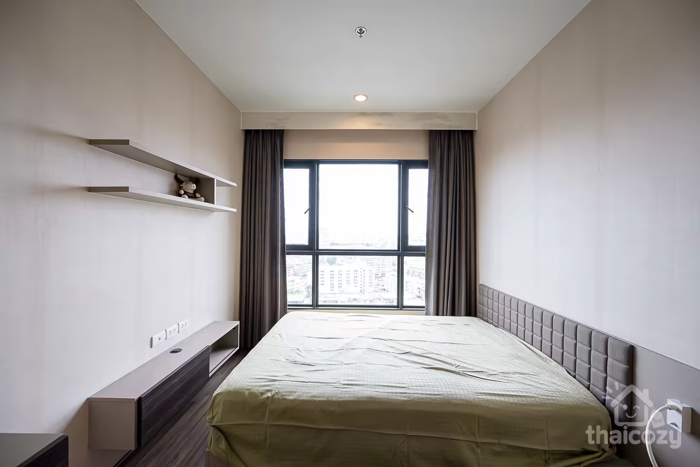TEAL Sathorn-Taksin, surrounded by all amenities nearby photo 2