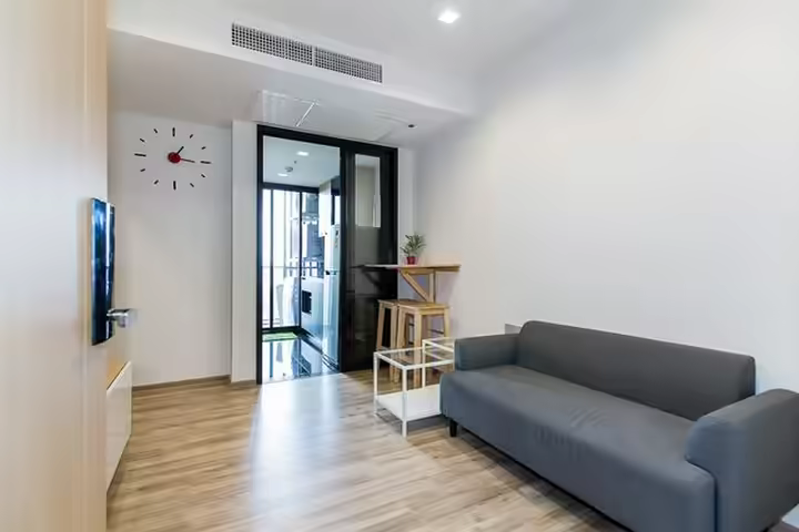 JJ parkview condo near BTS, MRT