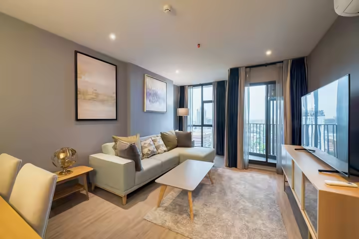 Rhythm Ekkamai 3 Bedroom, perfectly situated near Thonglor